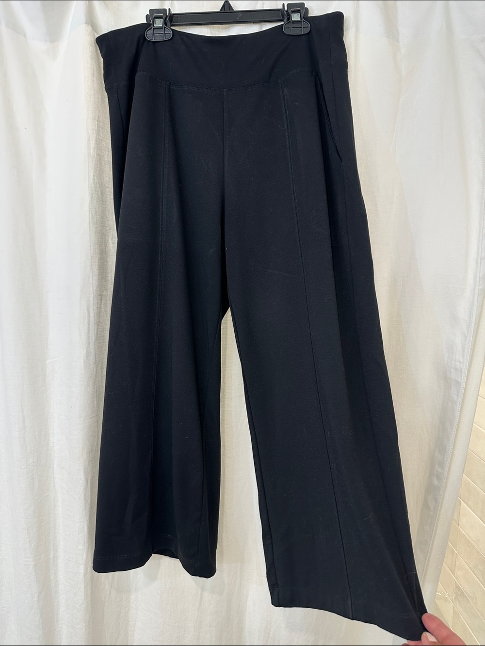 Athleta Black Wide-Leg Pull-On Pants